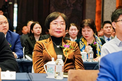 二十而冠正青春，，，感恩奋进再出发——《立异全历程咨询，，，助力高质量生长》钻研会暨mansion88建设20周年庆典盛大举行-mansion88新闻-mansion88动态-mansion88