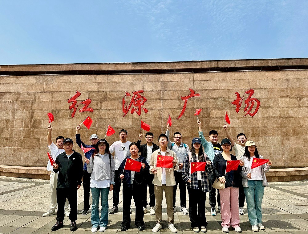 感受绿水青山 传承红色精神丨mansion88咨询安徽公司开展“走进大别山 重走长征路”团建活动-党建清廉-mansion88动态-mansion88