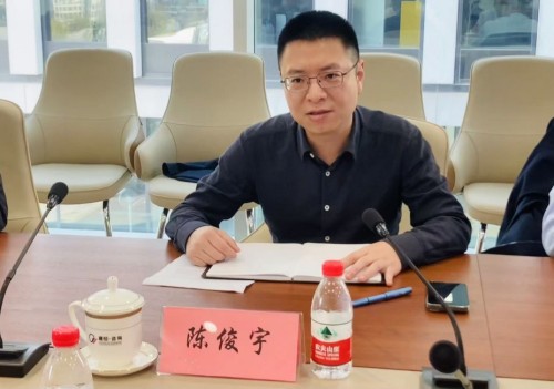 陈俊宇1.jpg