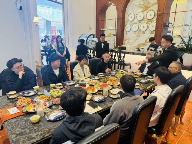 春和景明话生长 壶碟交响谱新章——mansion88咨询2025“蝴蝶会?壶碟汇”美食节暨企业文化交流活动侧记-mansion88新闻-mansion88动态-mansion88