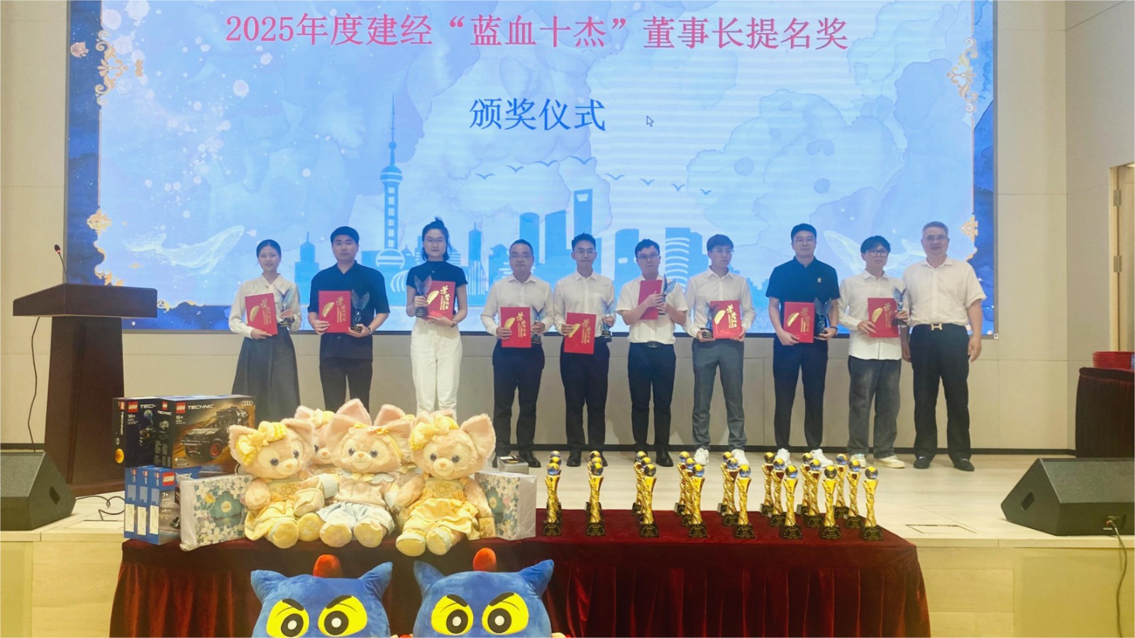 mansion88动态 | 青衿传赤火，，，，，稚笔绘新天——mansion88咨询2025年度蓝血燃新火?童心创未来主题活动纪实-mansion88新闻-mansion88动态-mansion88