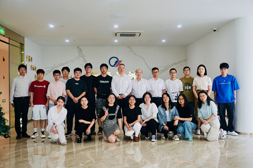 海Young之心 梦享启航 —蓝鲸训练营第三期启动仪式暨首周研习效果展示专题会顺遂举行