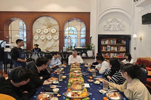 春和景明话生长 壶碟交响谱新章——mansion88咨询2025“蝴蝶会?壶碟汇”美食节暨企业文化交流活动侧记
